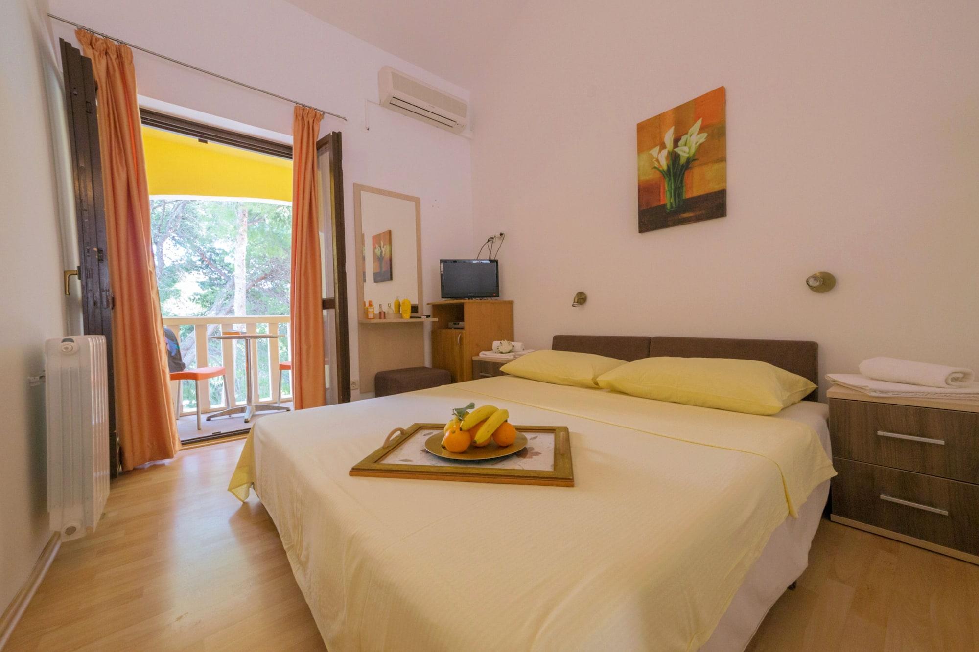 Beach Apartments Lavica Podstrana Exterior photo